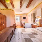 Tuscany By Interhome Case de vacanță