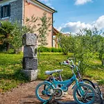 Tuscany By Interhome Case de vacanță